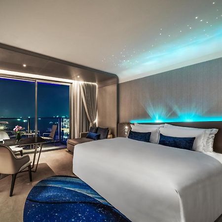 Grande Centre Point Space Pattaya Ngoại thất bức ảnh Deluxe Room
