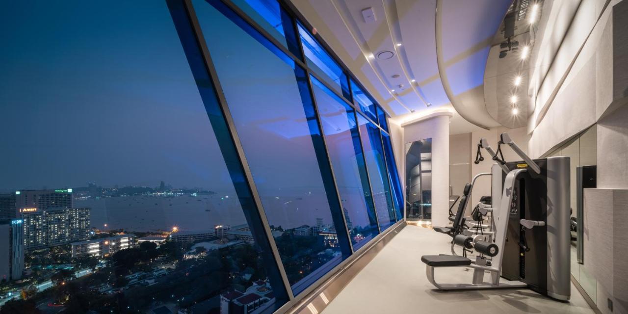 Grande Centre Point Space Pattaya Ngoại thất bức ảnh The gym