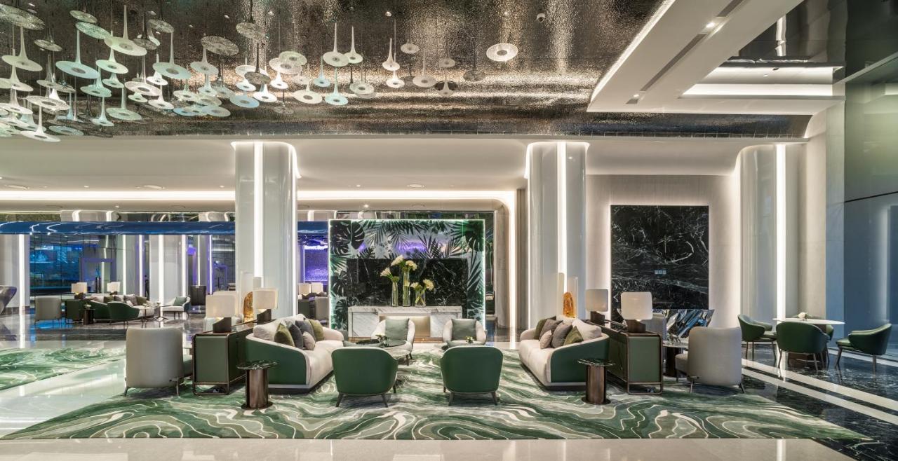 Grande Centre Point Space Pattaya Ngoại thất bức ảnh The lobby of the hotel