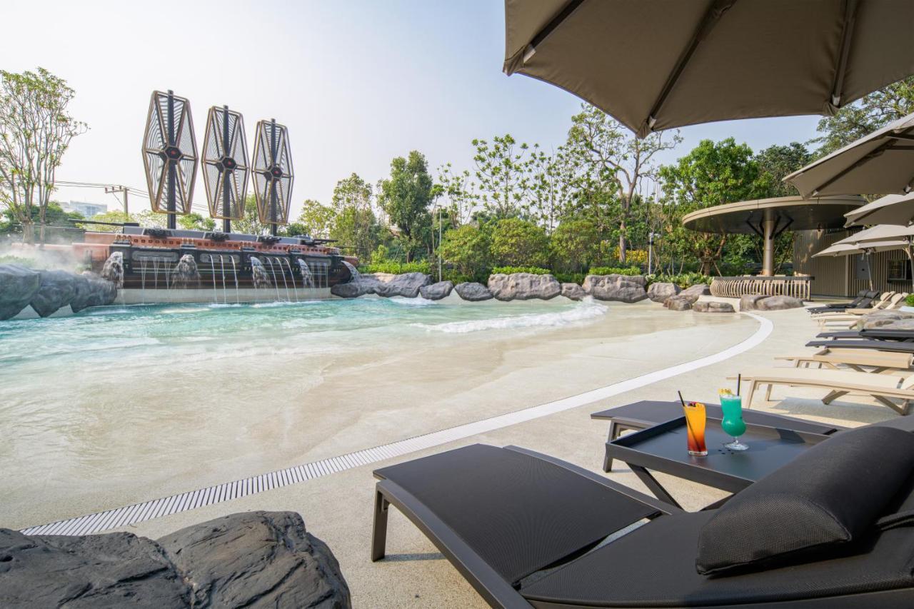 Grande Centre Point Space Pattaya Ngoại thất bức ảnh The beach at the resort