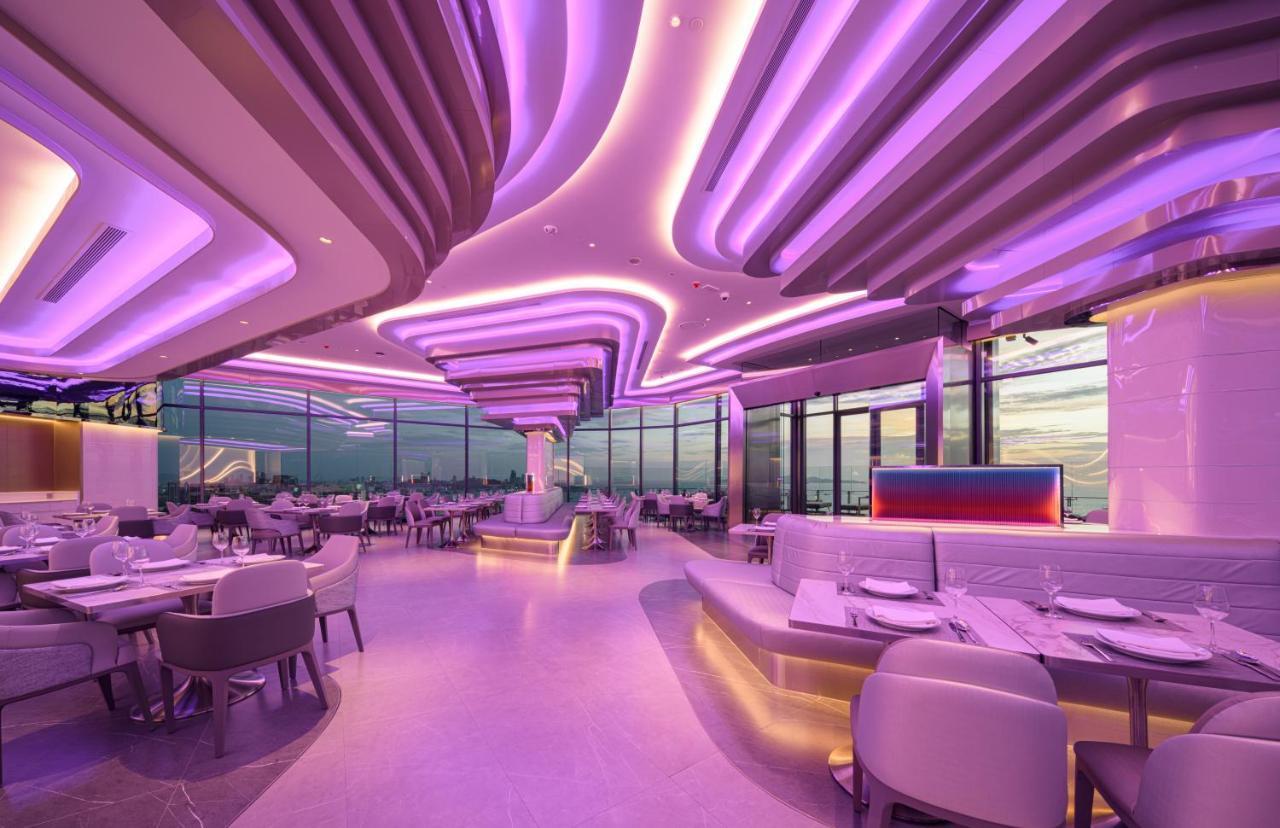 Grande Centre Point Space Pattaya Ngoại thất bức ảnh The interior of the restaurant
